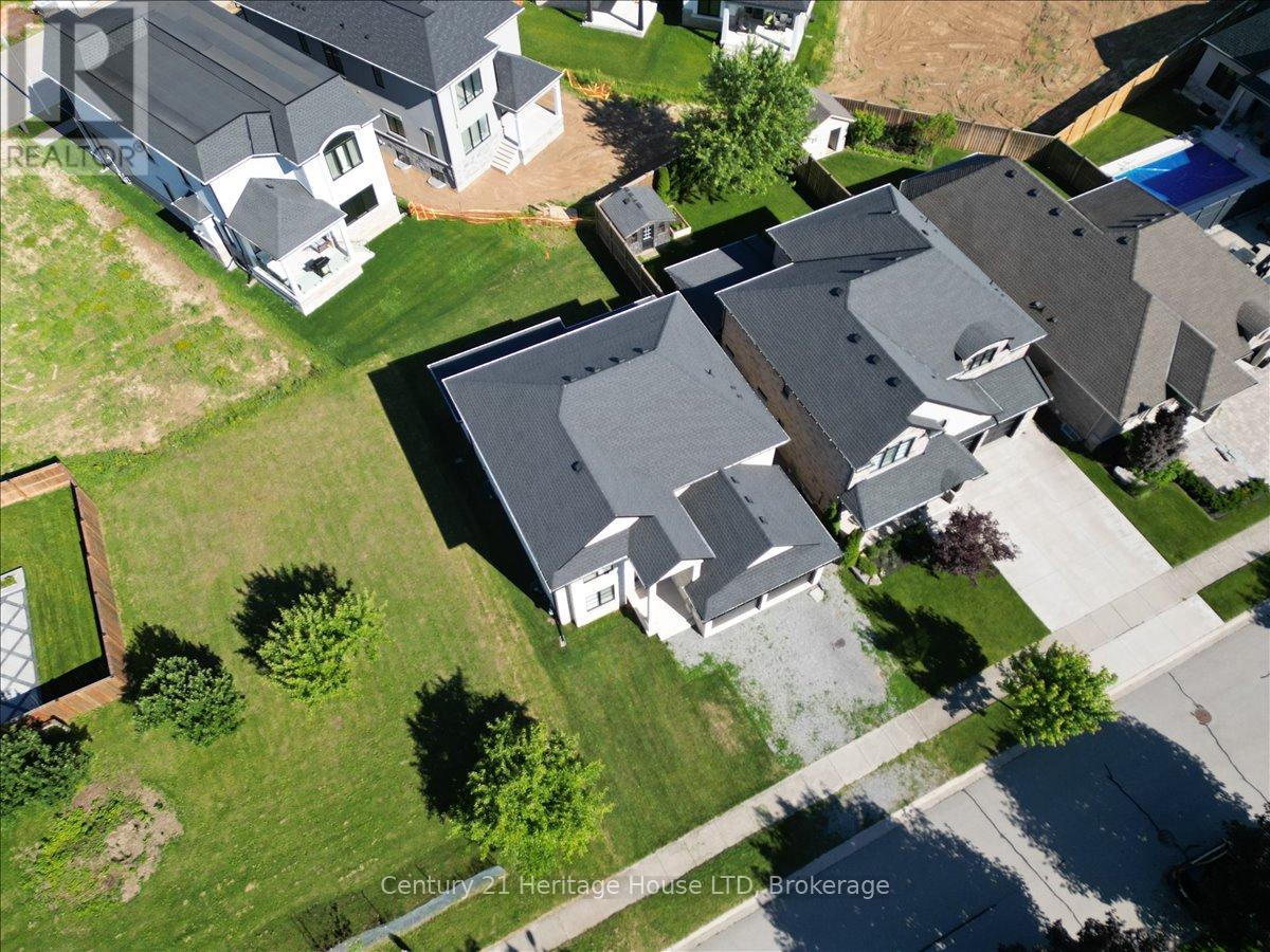 2476 COLANGELO DRIVE - 5