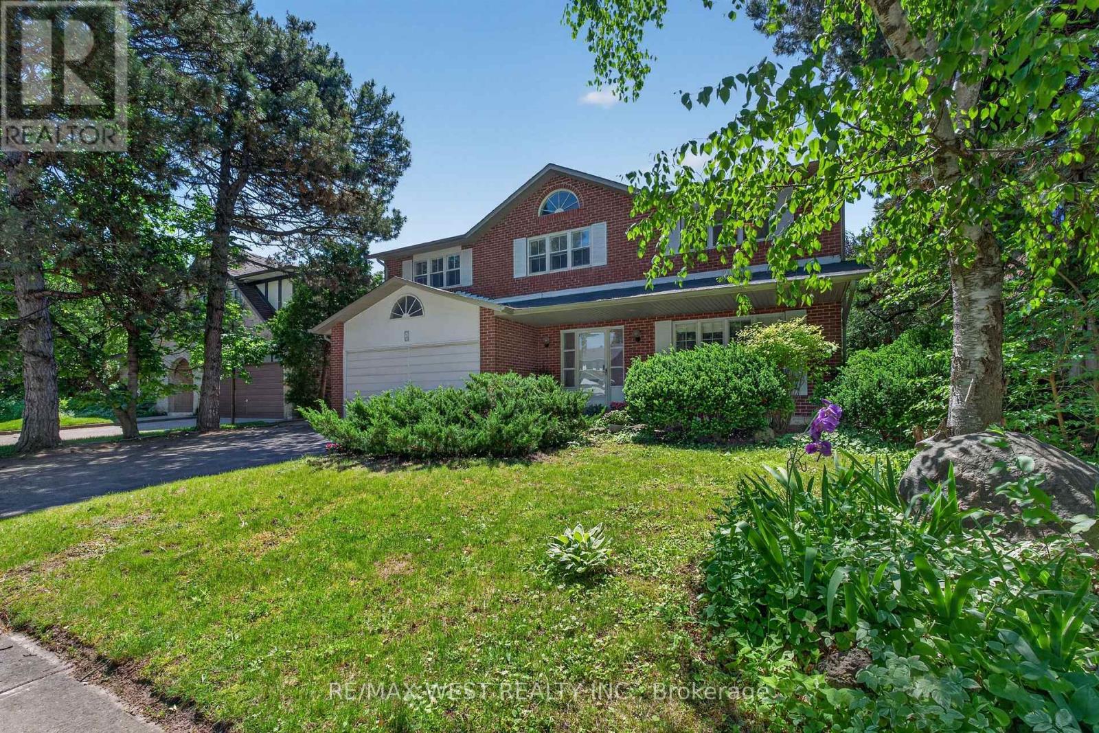 9 HARLINGTON ROAD - 2