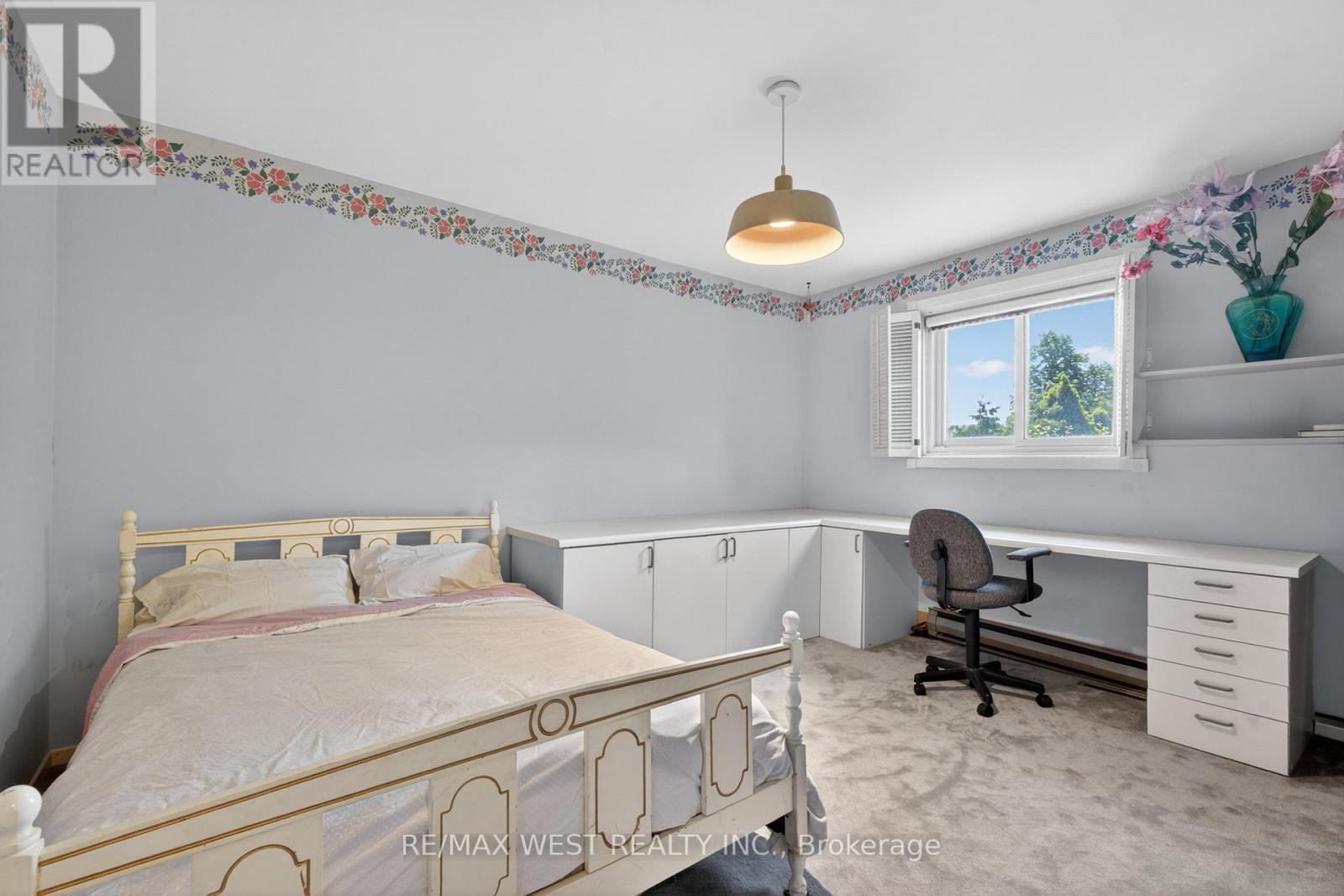 9 HARLINGTON ROAD - 31