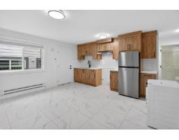 16511 20 Avenue, Surrey, BC V3Z9M9 Photo 8