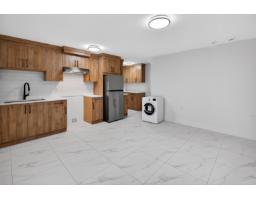 16511 20 Avenue, Surrey, BC V3Z9M9 Photo 9