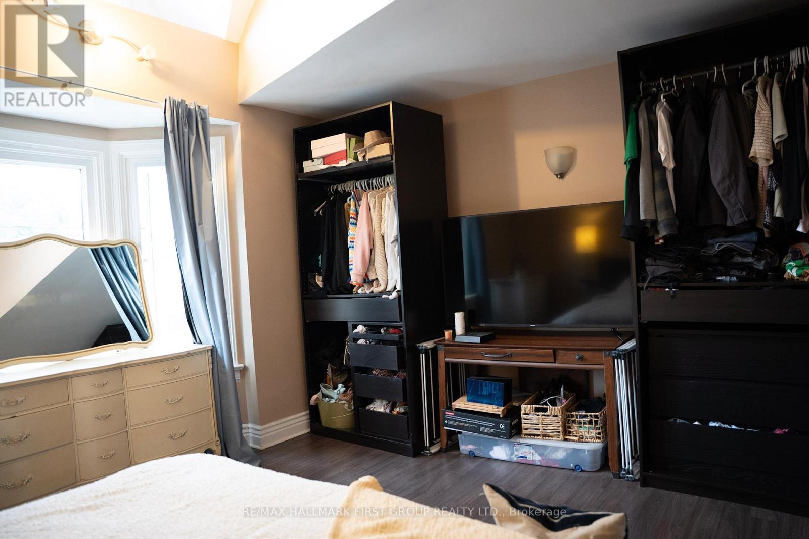 307 GREENWOOD AVENUE - 23
