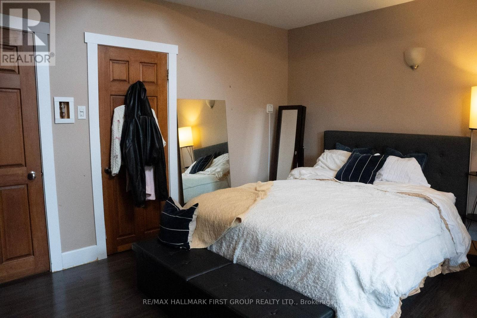 307 GREENWOOD AVENUE - 24