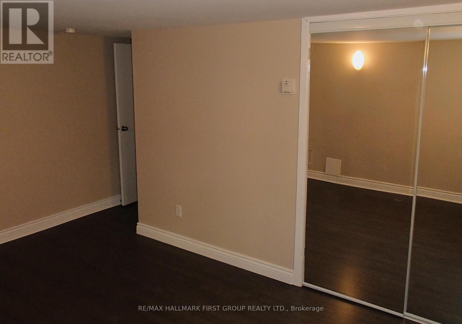 307 GREENWOOD AVENUE - 39