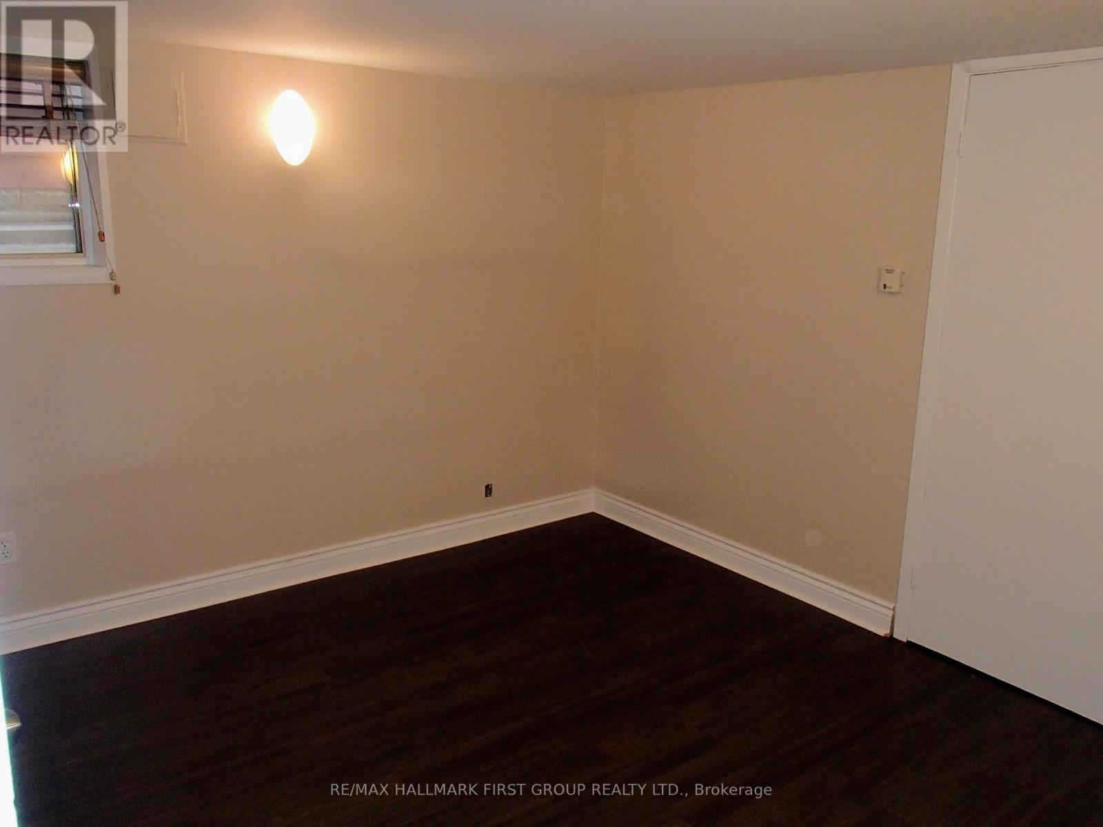 307 GREENWOOD AVENUE - 40