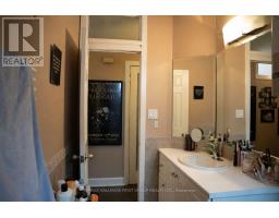 307 Greenwood Avenue, Toronto, ON M4L2R6 Photo 18