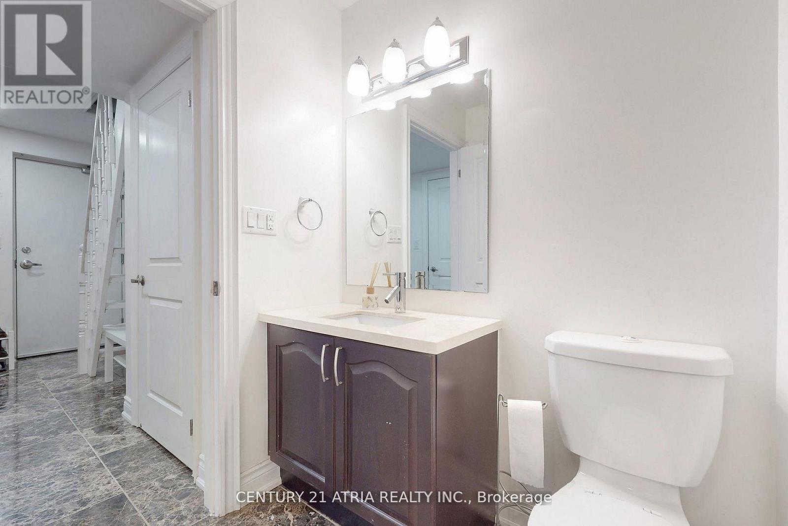 76 HARGRAVE LANE - 33