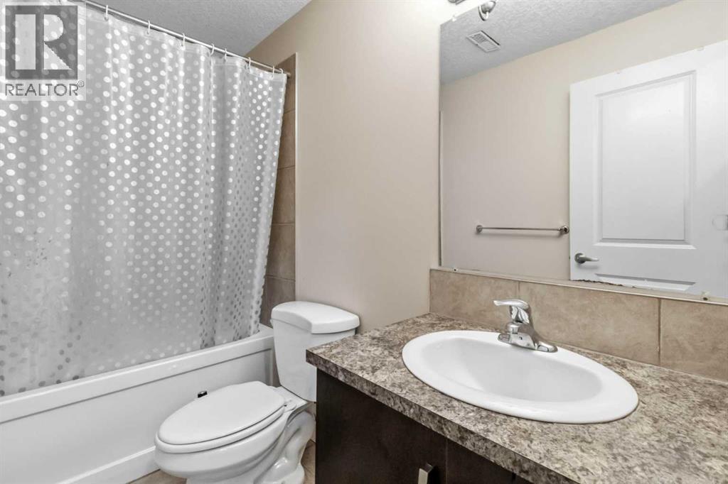 19 Saddleland Drive - 35