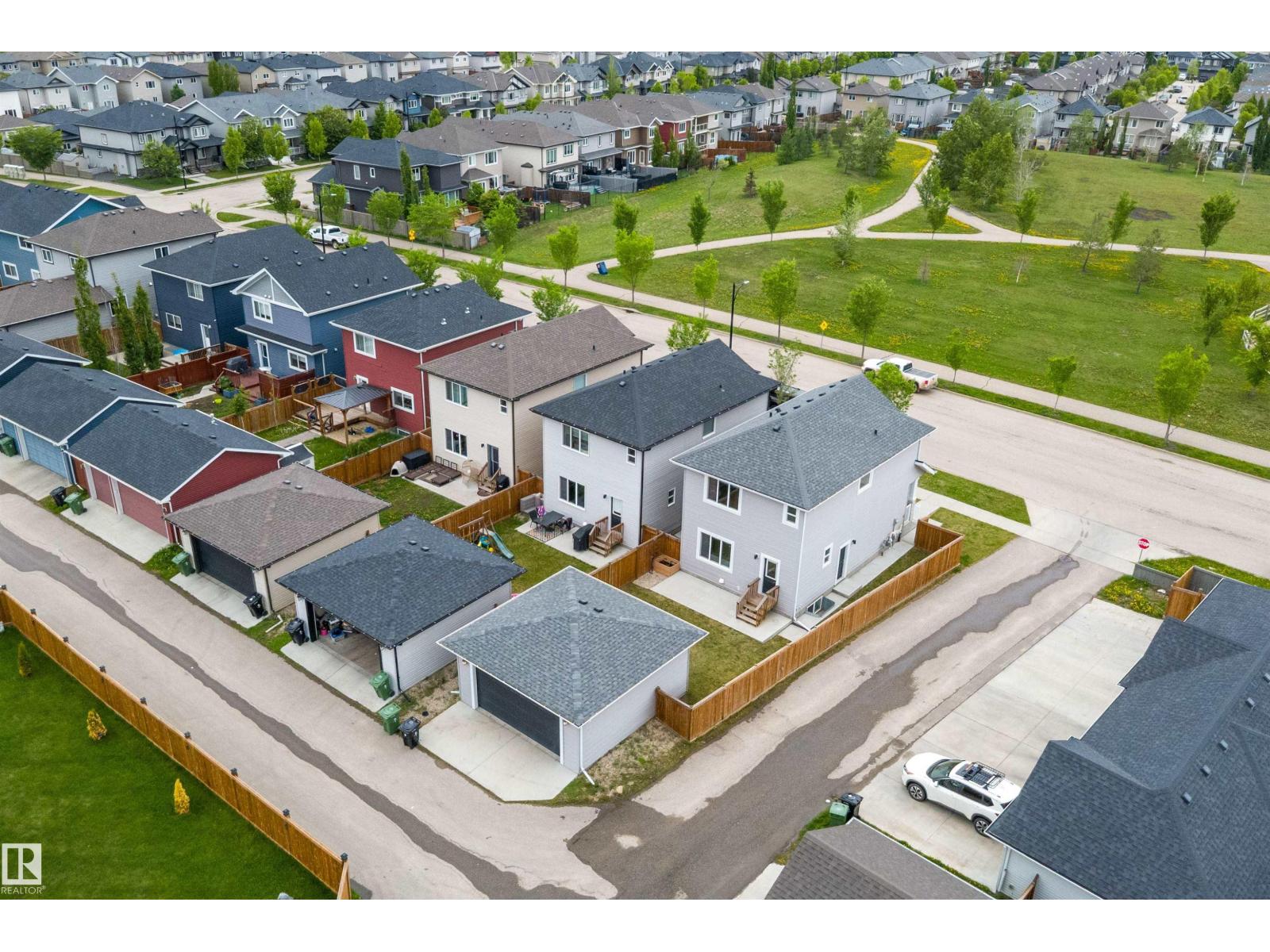 61 DILLINGHAM AV - 58