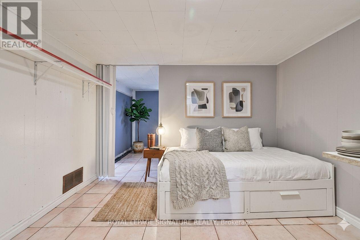 178 ANGELENE STREET - 29