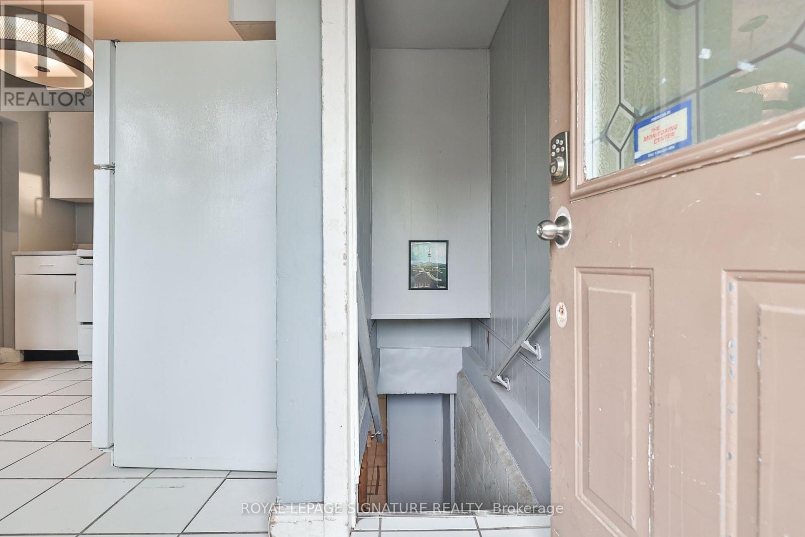 178 ANGELENE STREET - 26