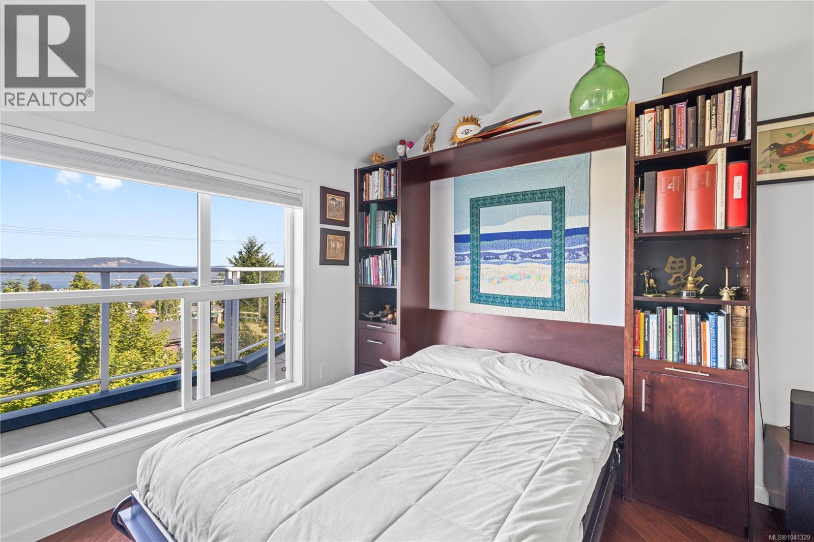 #401 650 Prideaux St - 40