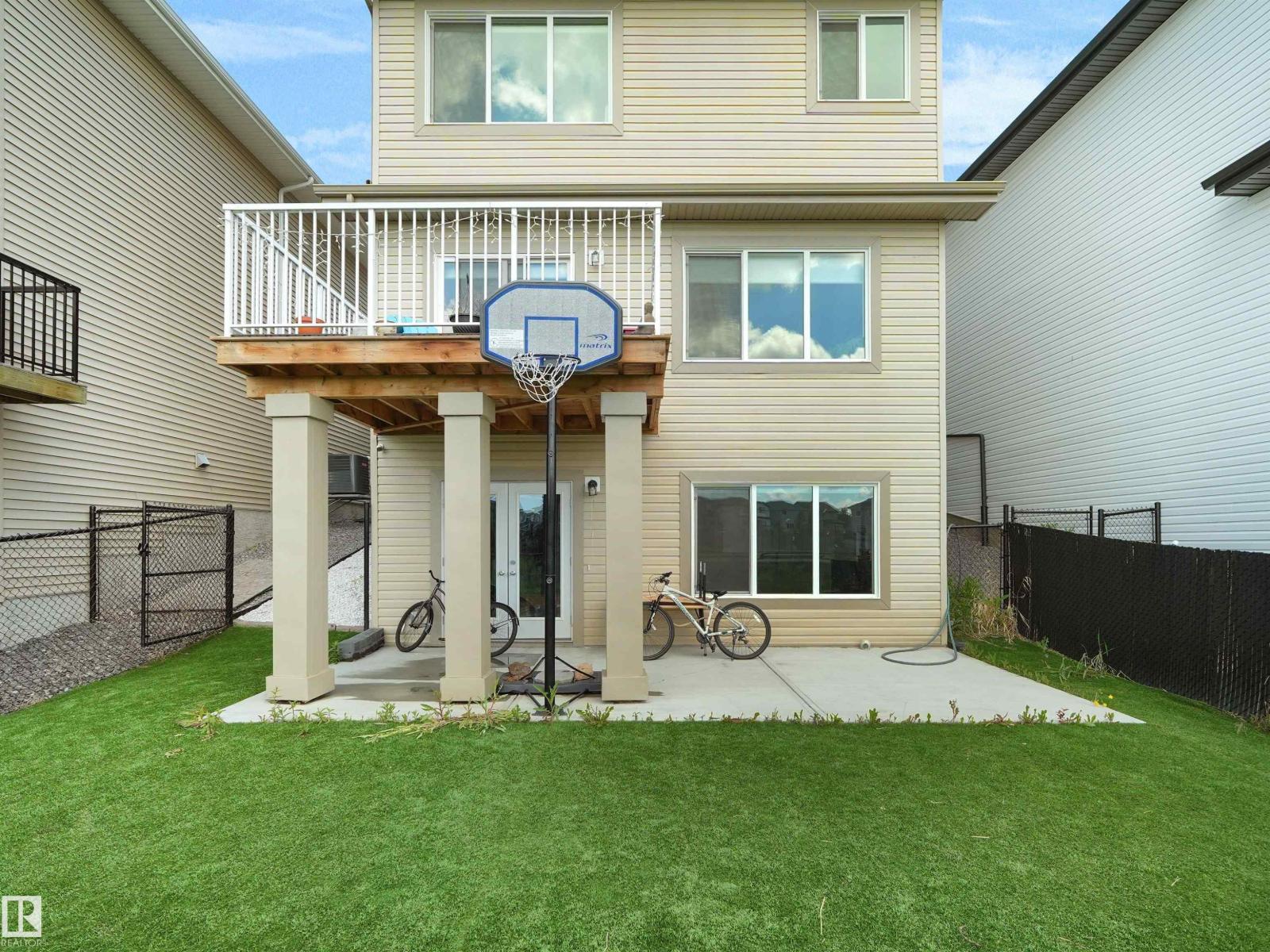4615 175 AV NW - 12