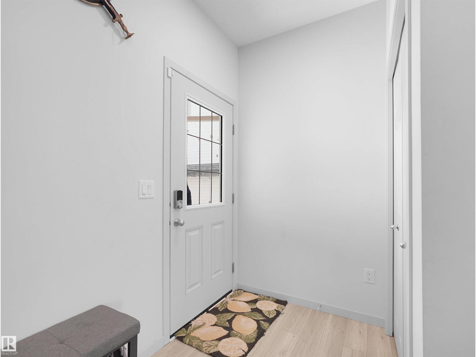4615 175 AV NW - 14