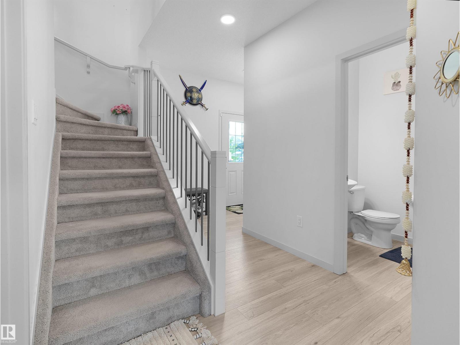 4615 175 AV NW - 16