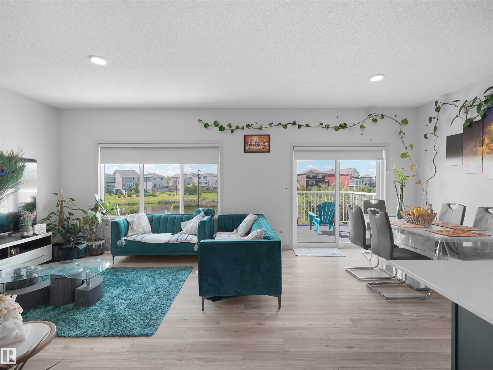 4615 175 AV NW - 26