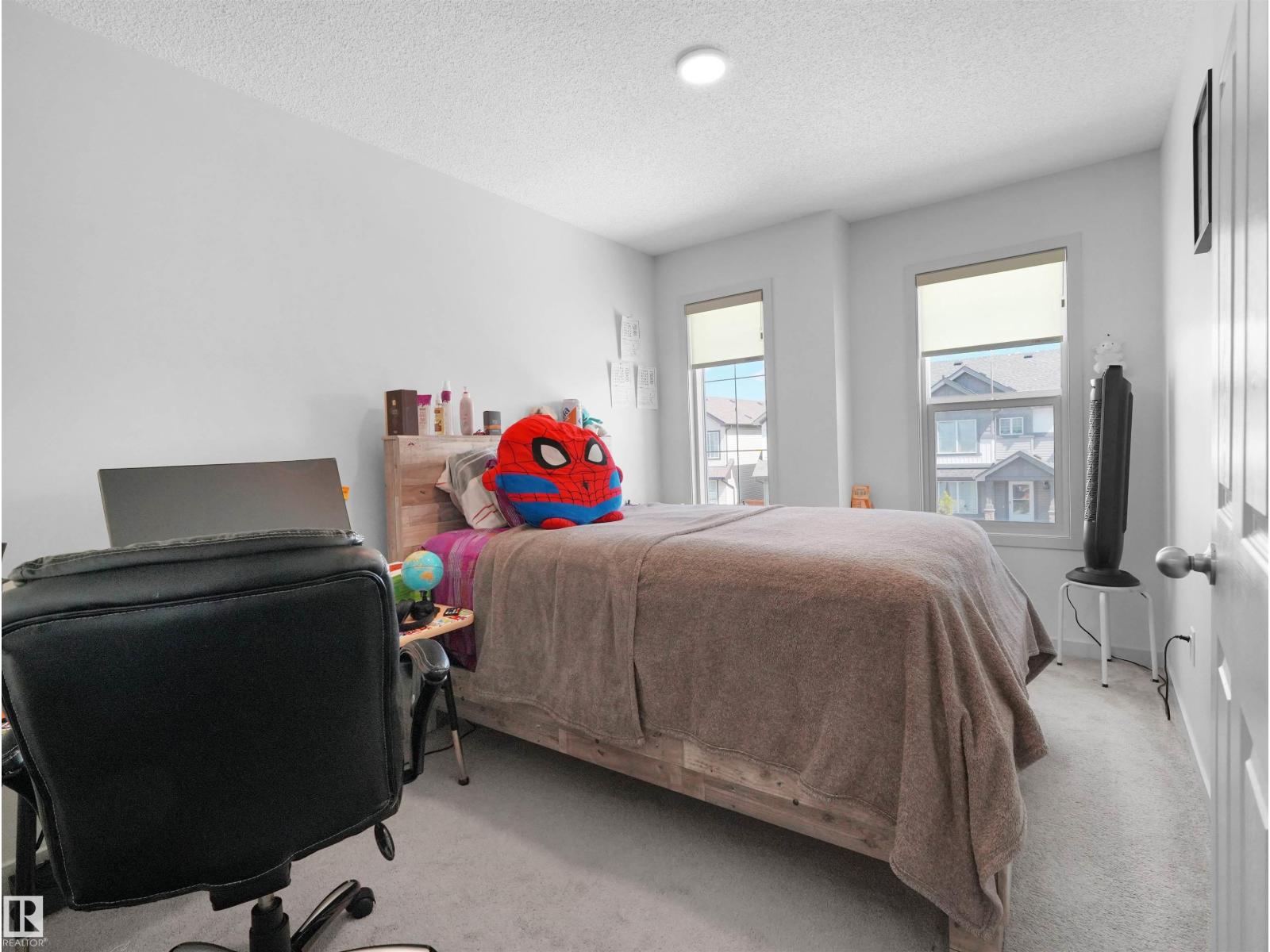 4615 175 AV NW - 36