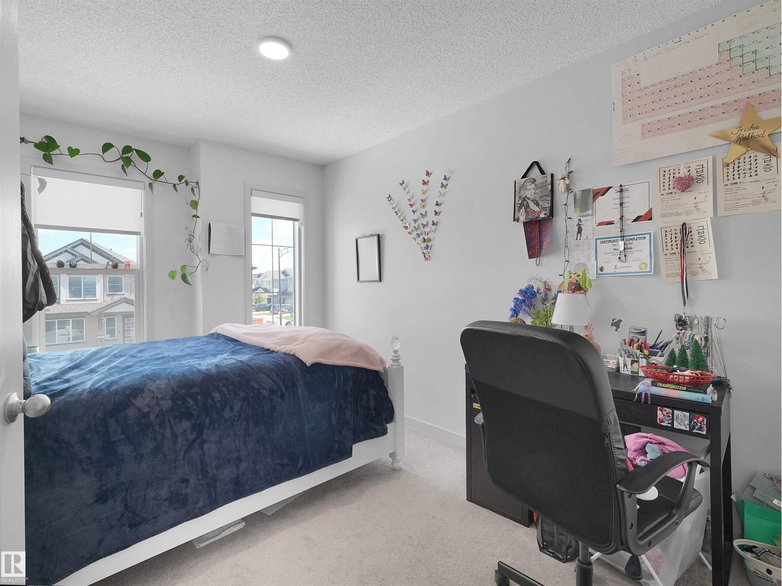 4615 175 AV NW - 38