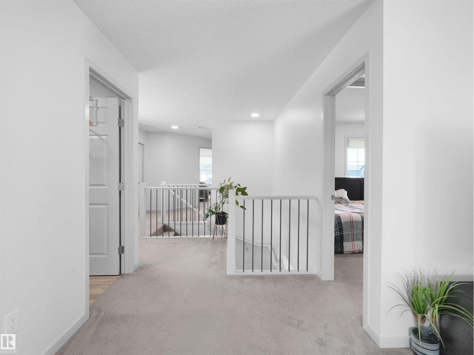 4615 175 AV NW - 43