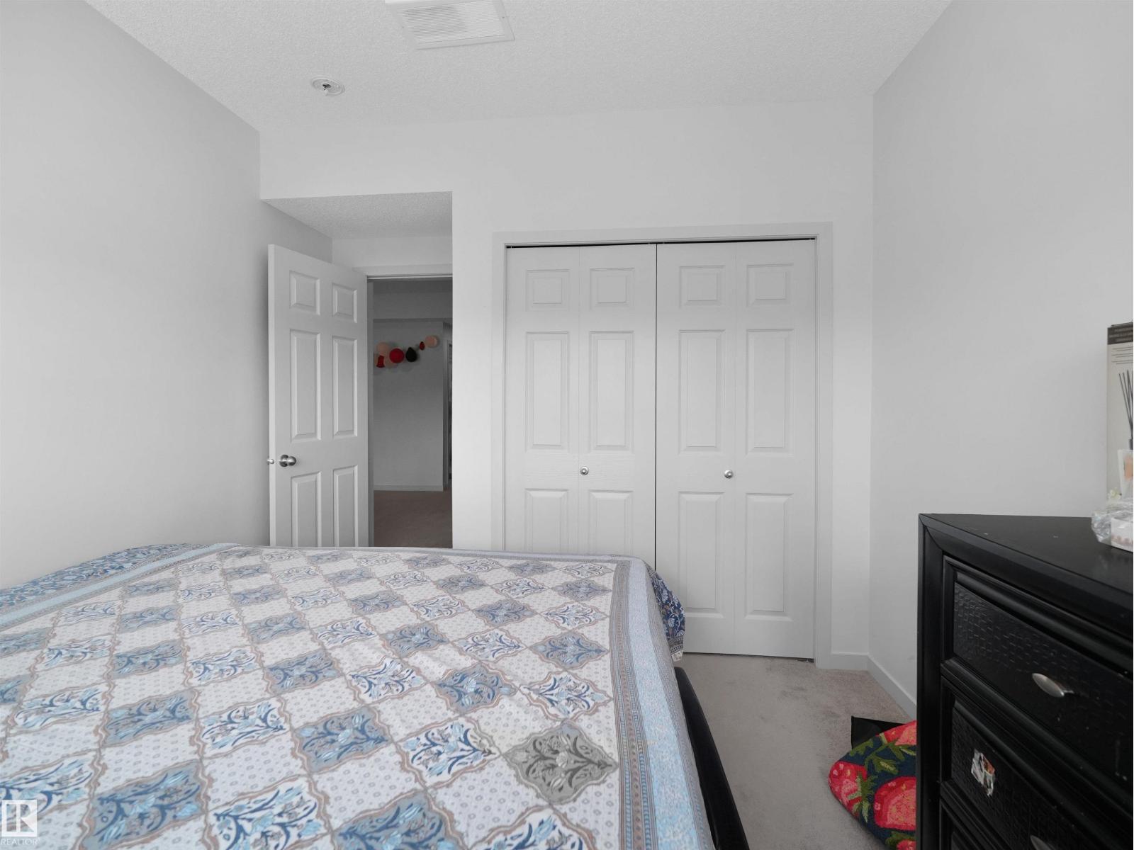 4615 175 AV NW - 61