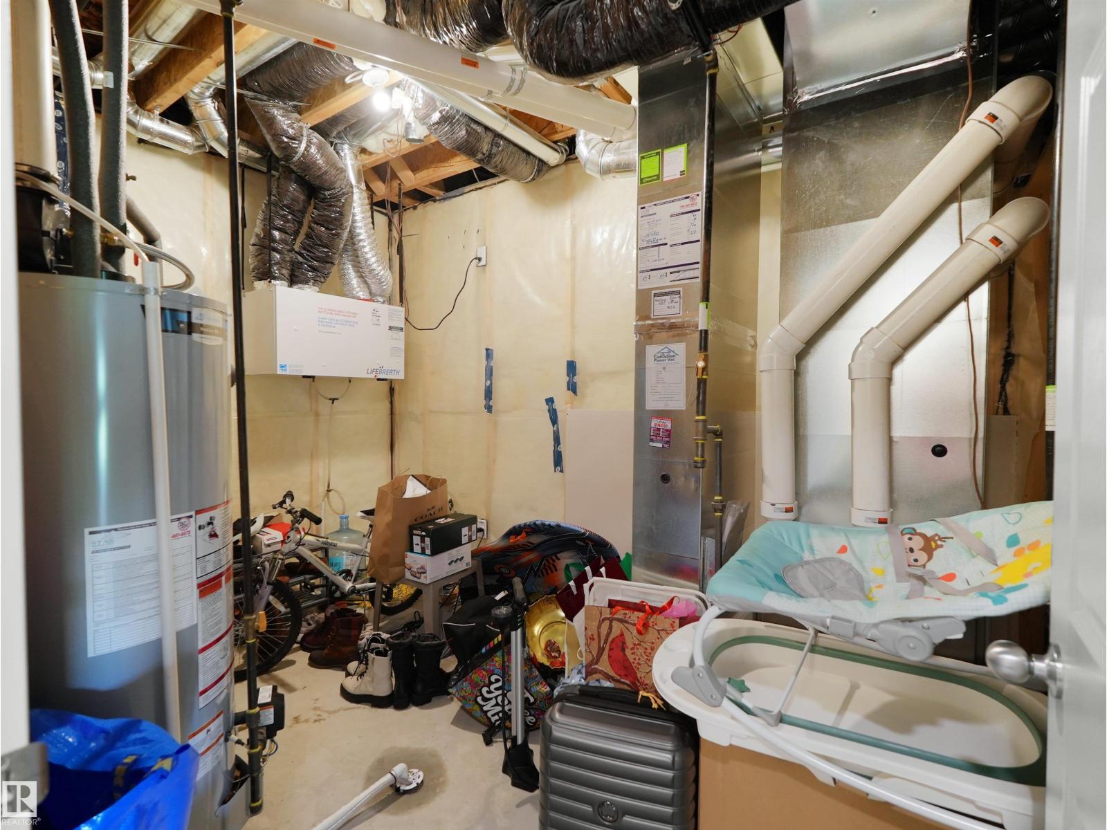 4615 175 AV NW - 62