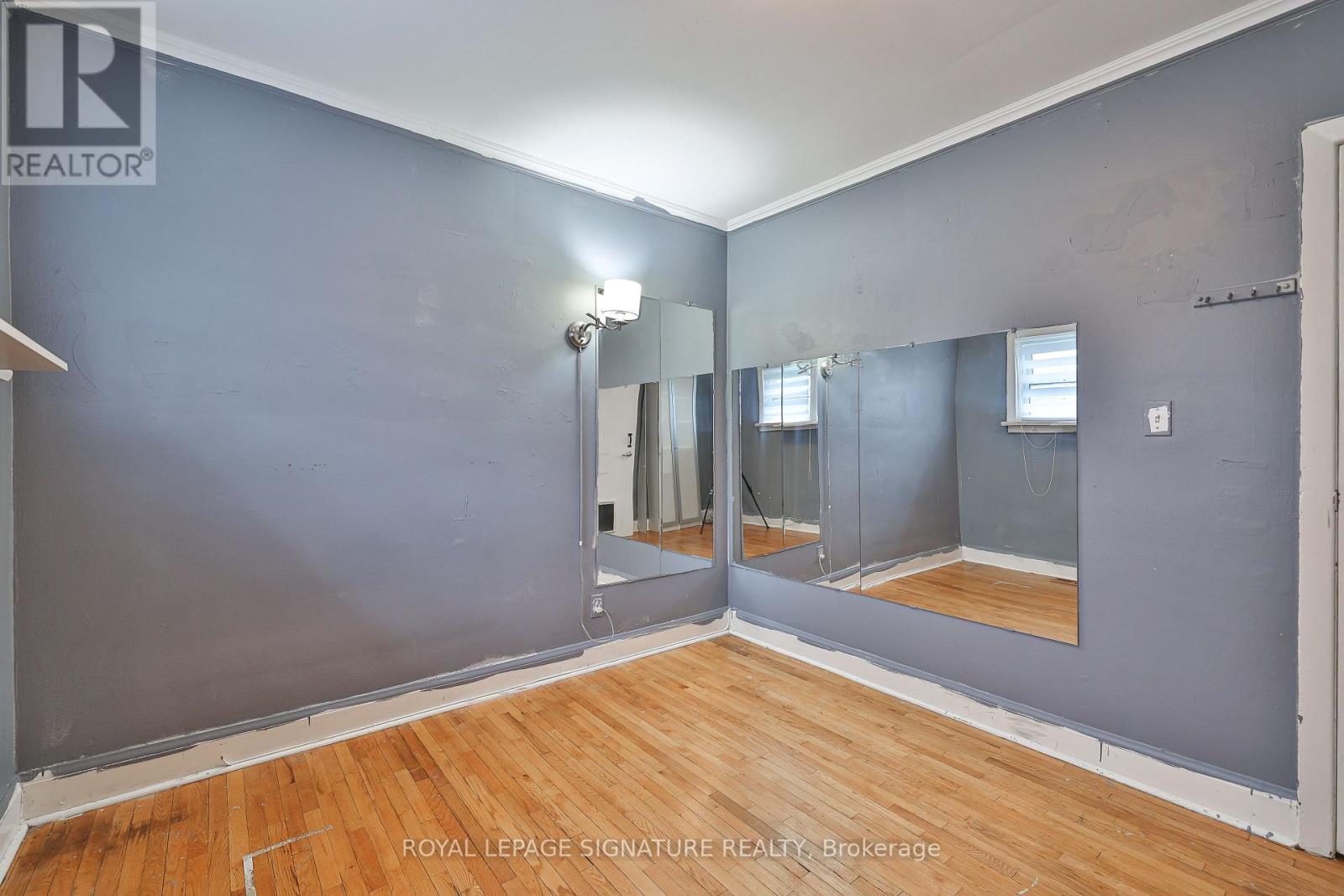 178 ANGELENE STREET - 6