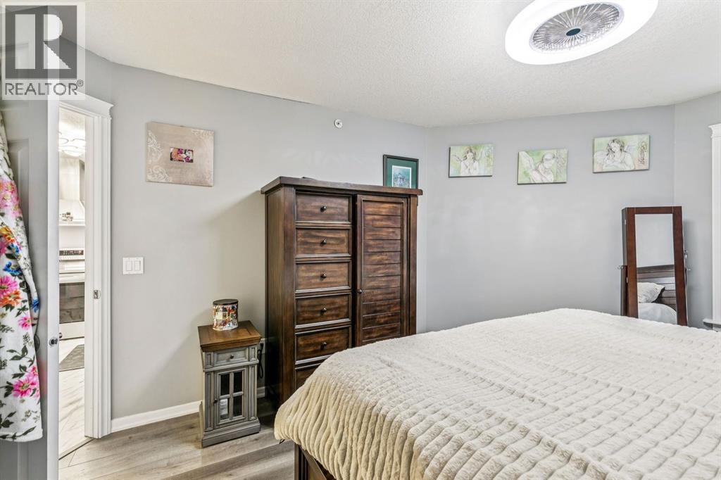 #415 305 1 Avenue NW - 18