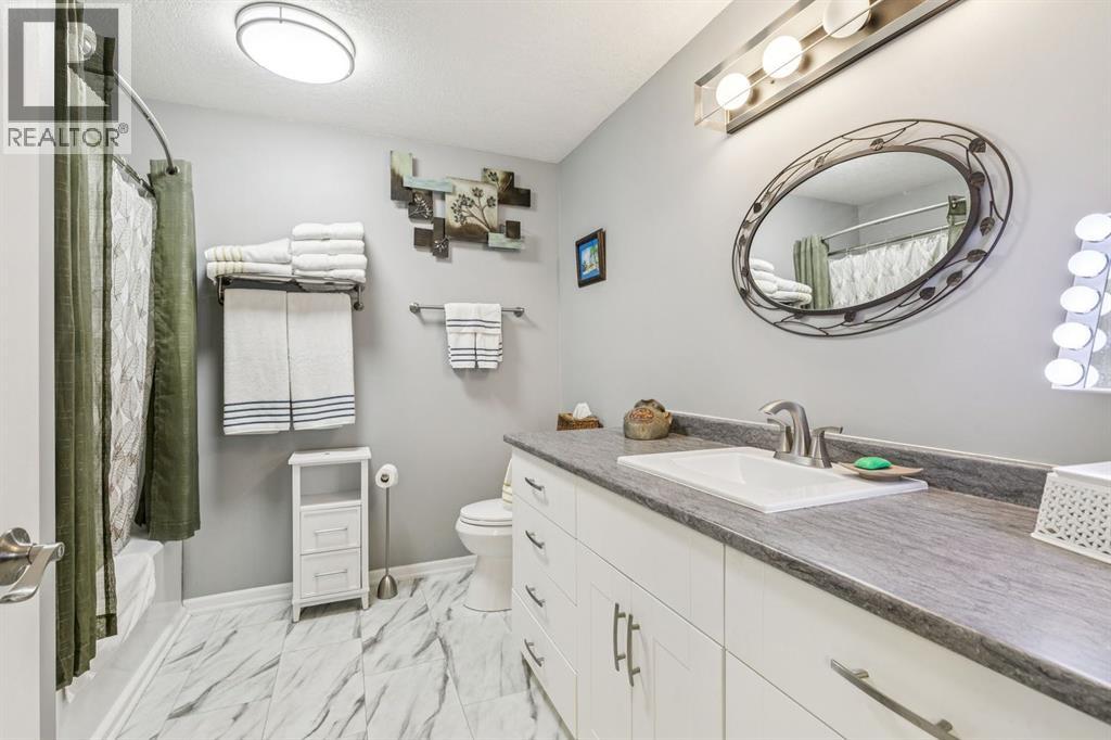 #415 305 1 Avenue NW - 15