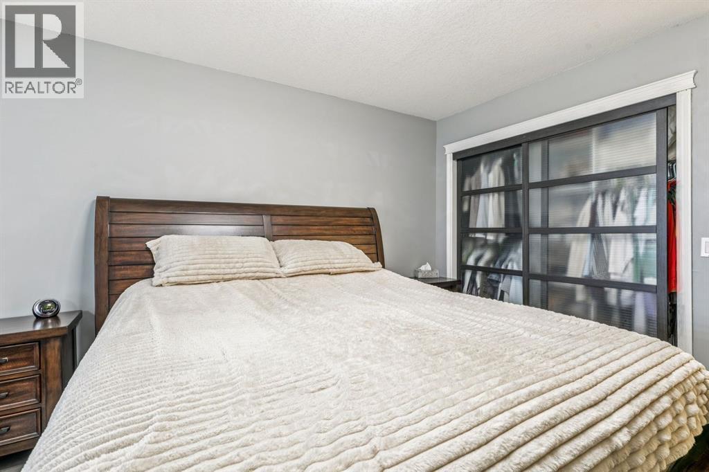 #415 305 1 Avenue NW - 17