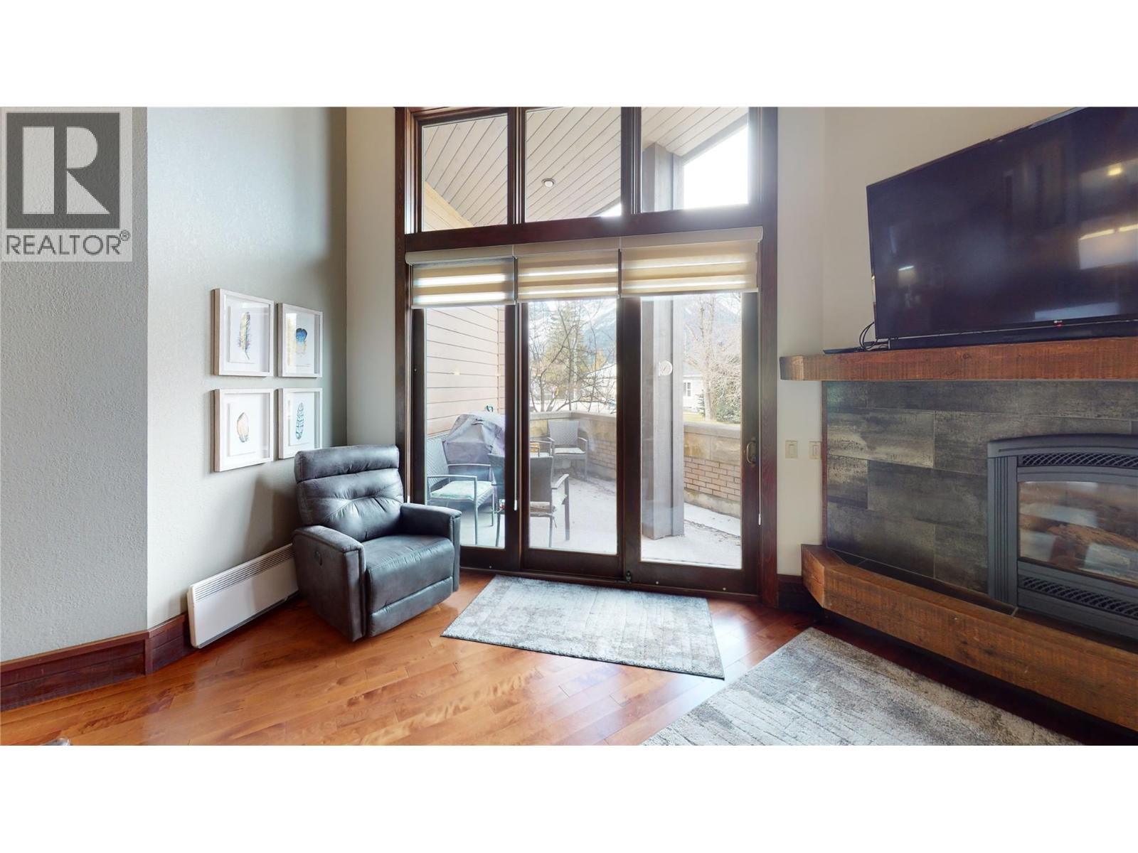901 2ND Avenue Unit# 103B, Fernie