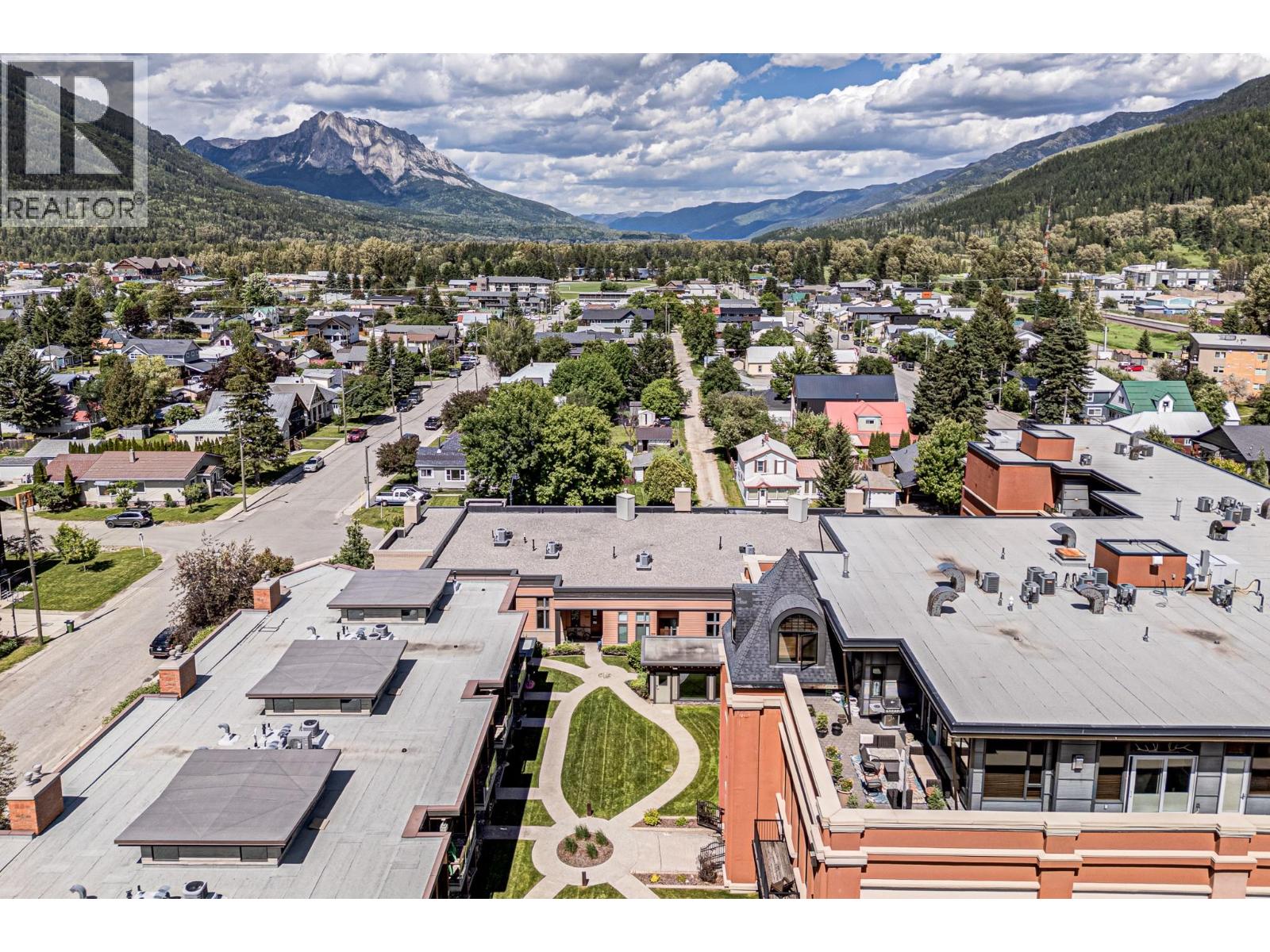 901 2ND Avenue Unit# 103B, Fernie