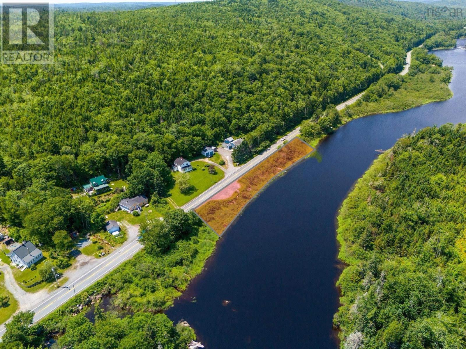 501 & 470 Highway 357, Musquodoboit Harbour — photo 2