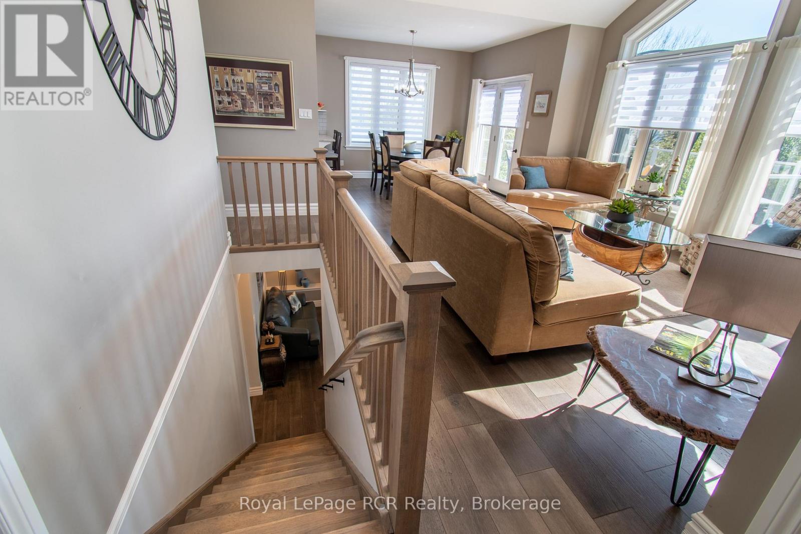 154 MACINTOSH DRIVE - 18