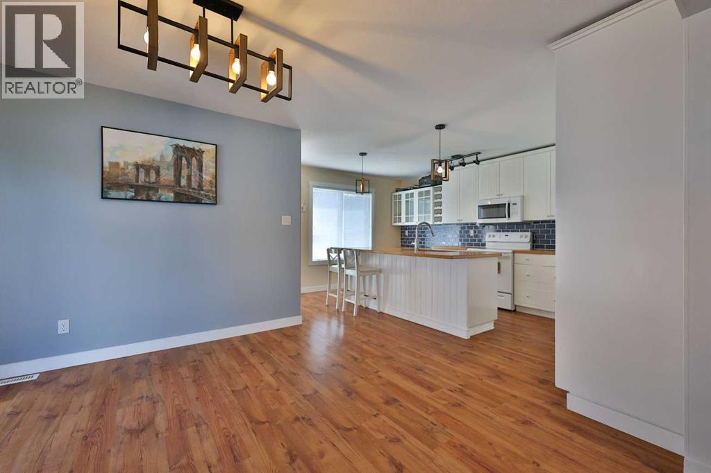 86 Riverstone Boulevard W — photo 11