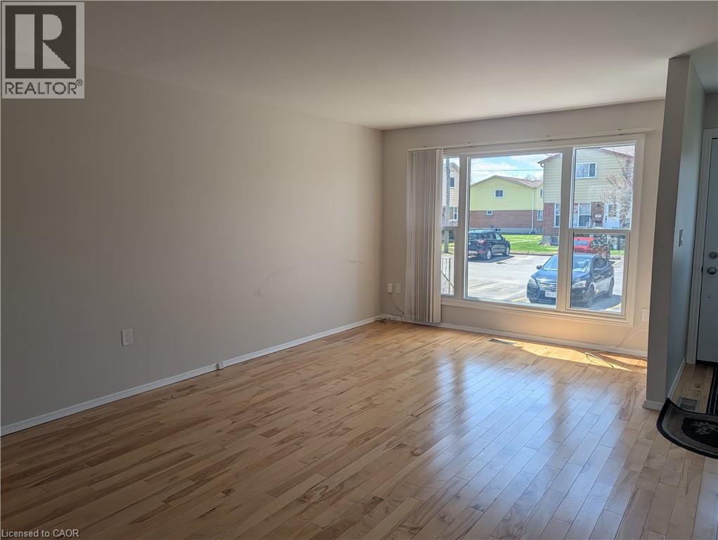 #7 27 ADDINGTON Street - 2