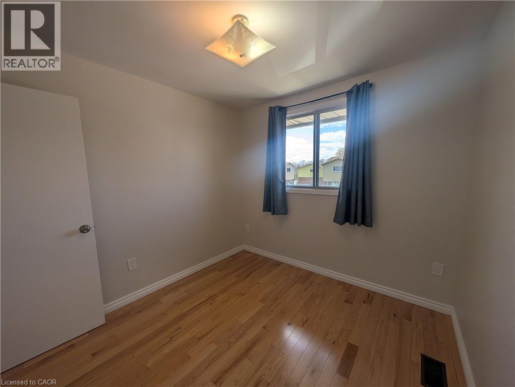 #7 27 ADDINGTON Street - 35