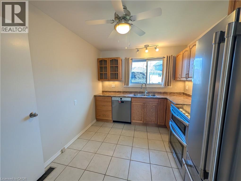 #7 27 ADDINGTON Street - 37