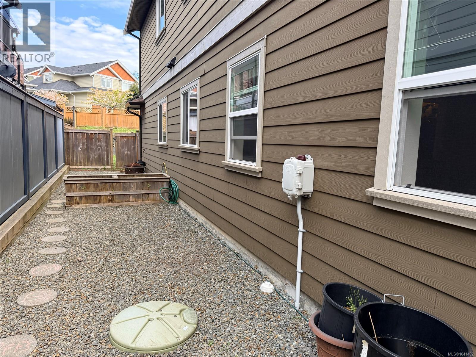 6986 Wright Rd - 25