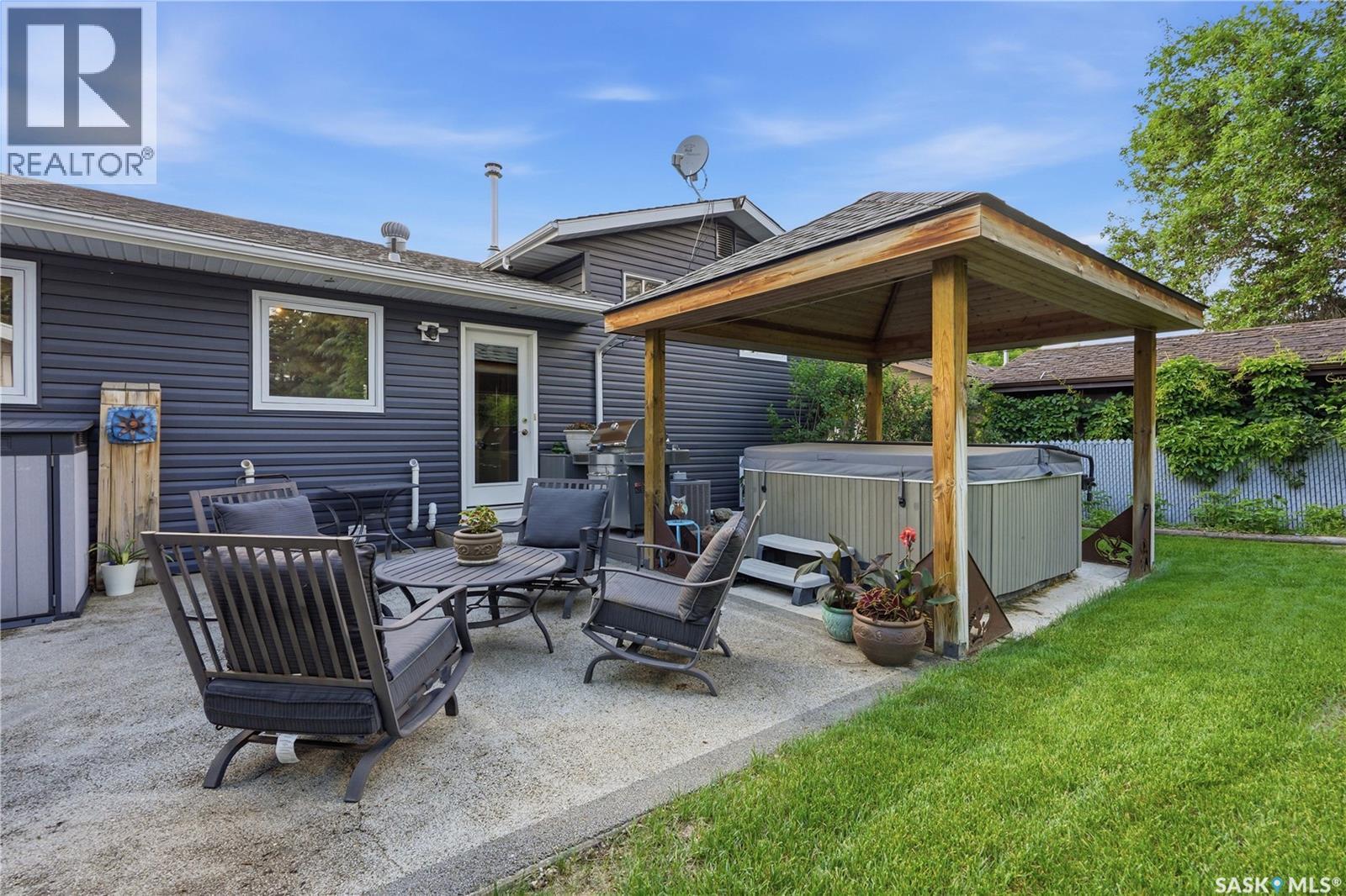 275 Wrigley CRESCENT — photo 45