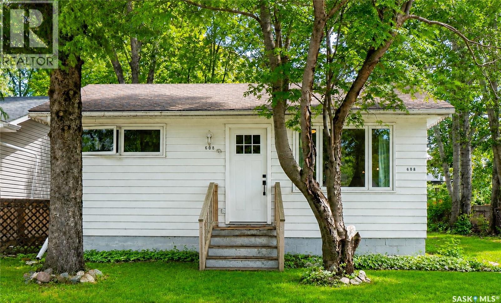 608 3rd AVENUE - photo 2