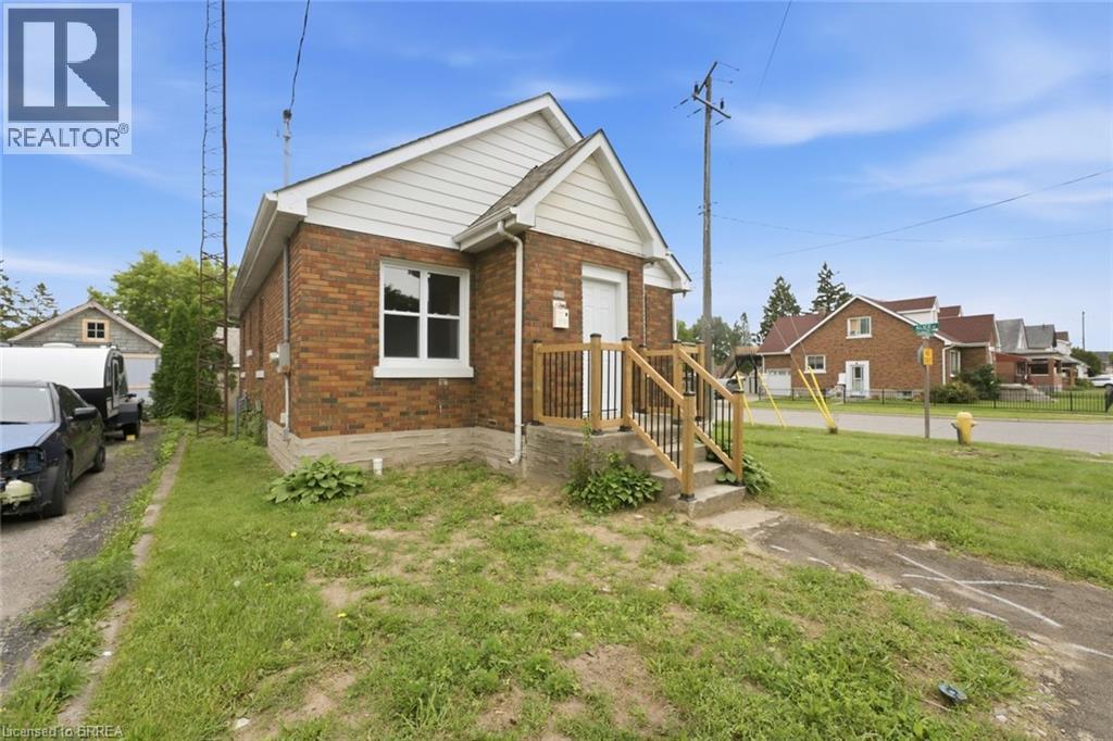 249 CLARENCE Street - 8