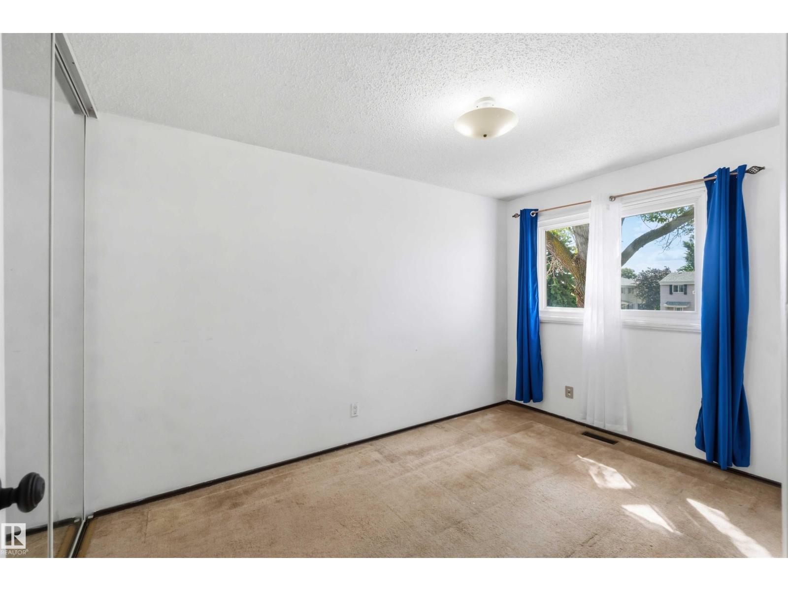 140 PRIMROSE GARDENS GD NW - 29