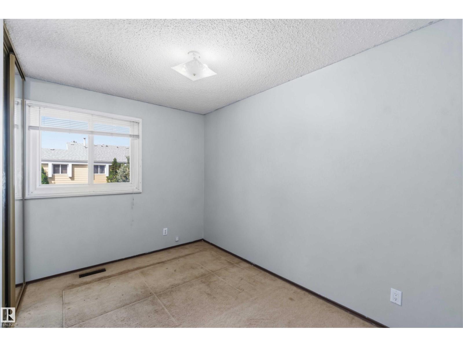 140 PRIMROSE GARDENS GD NW - 31