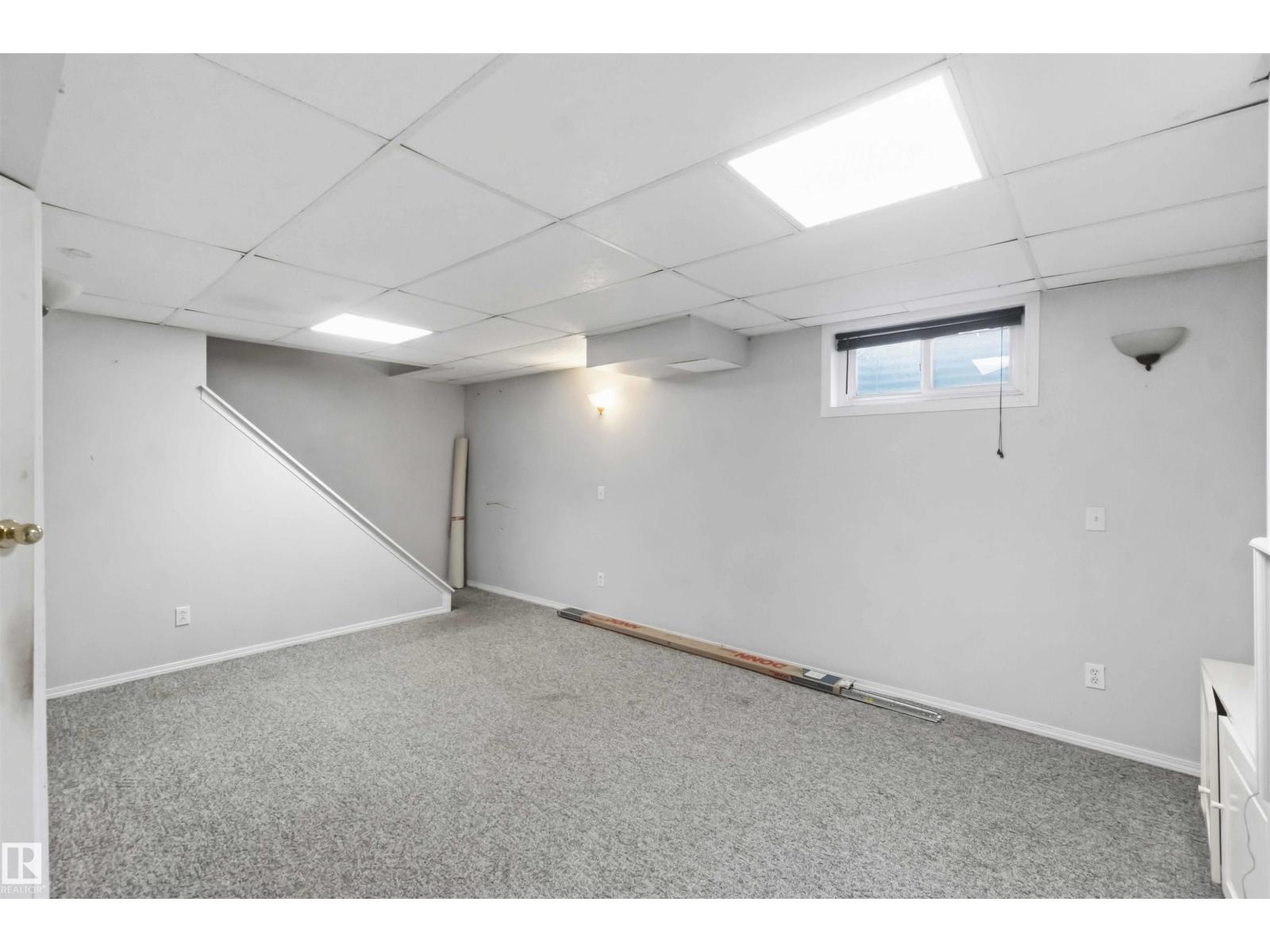 140 PRIMROSE GARDENS GD NW - 37