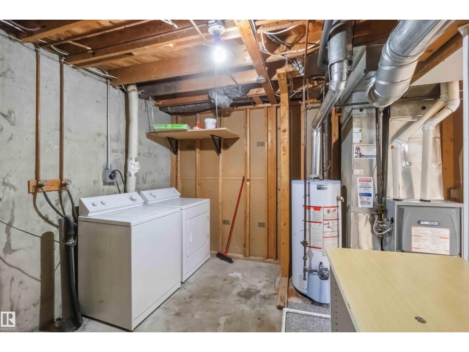 140 PRIMROSE GARDENS GD NW - 40