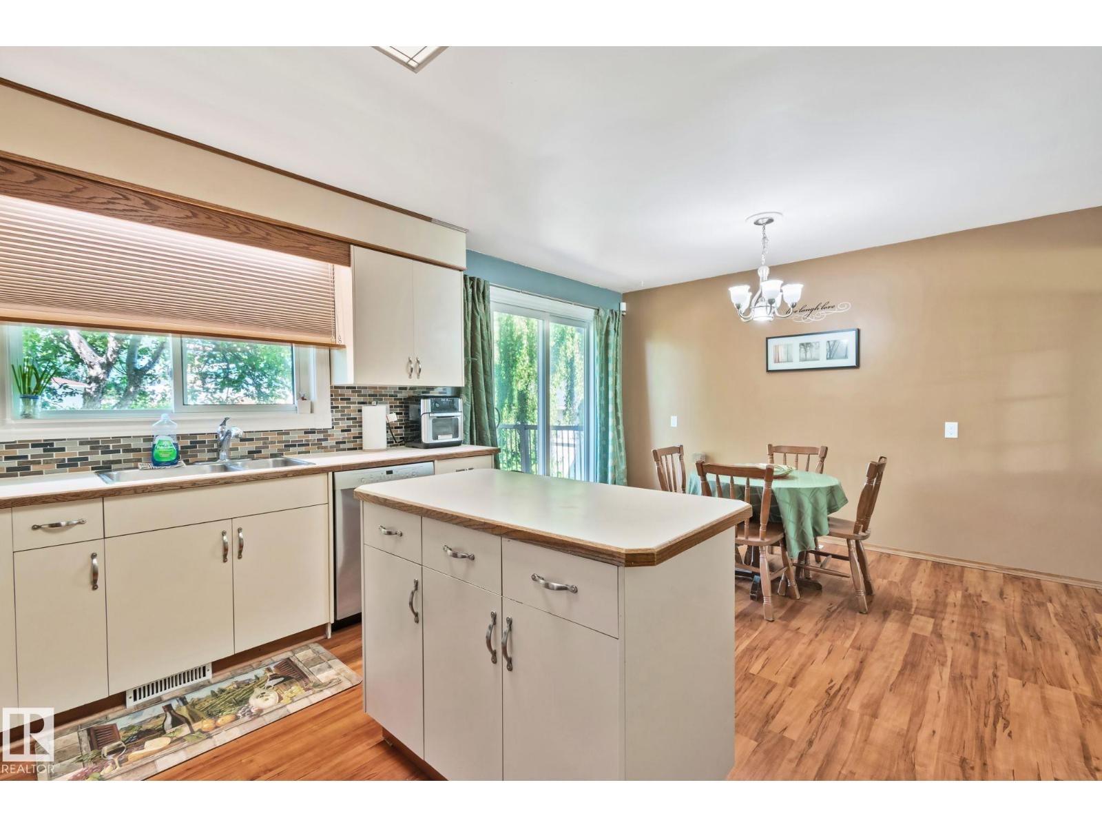 14820 75A ST NW - 12