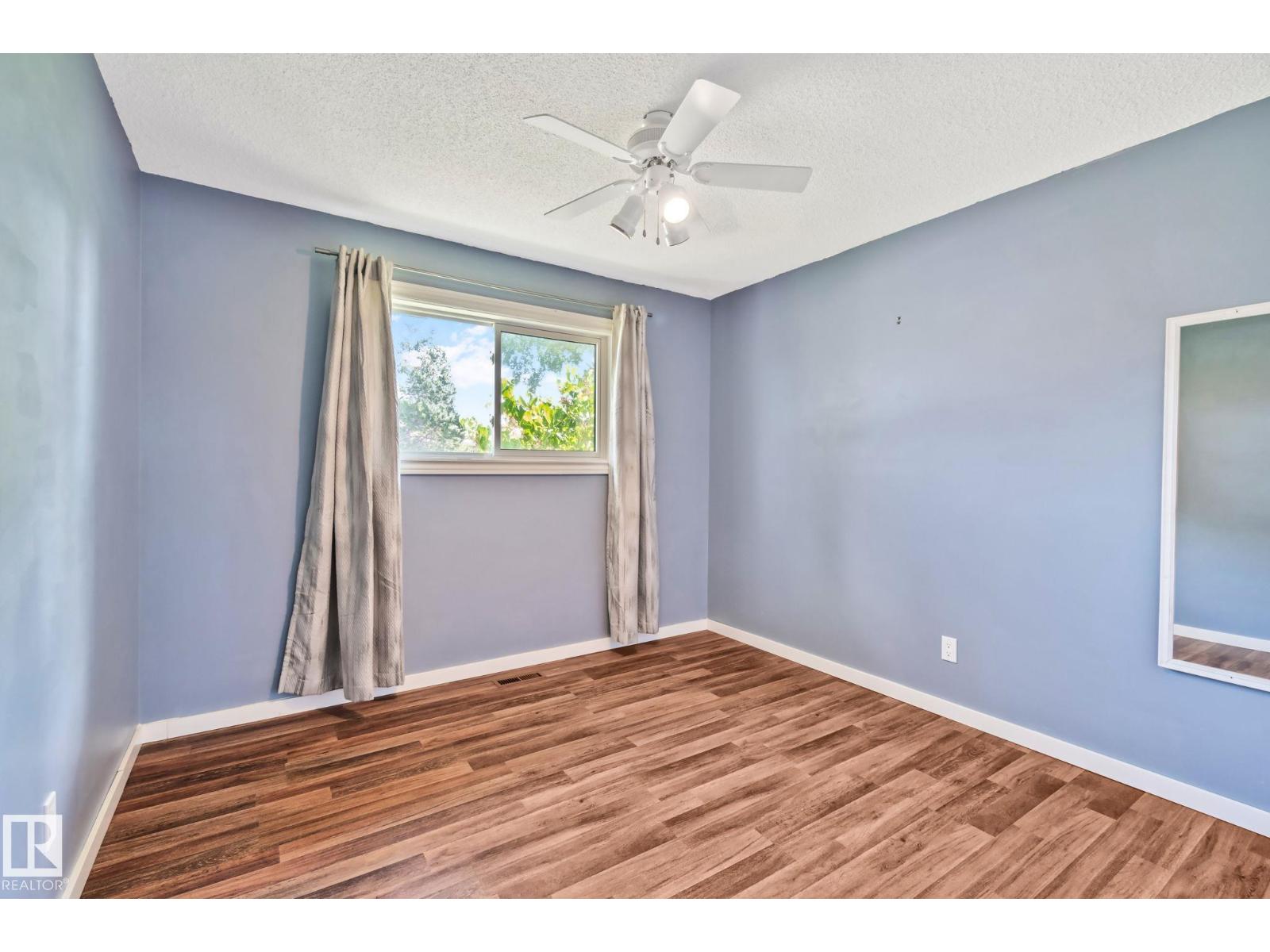 14820 75A ST NW - 17
