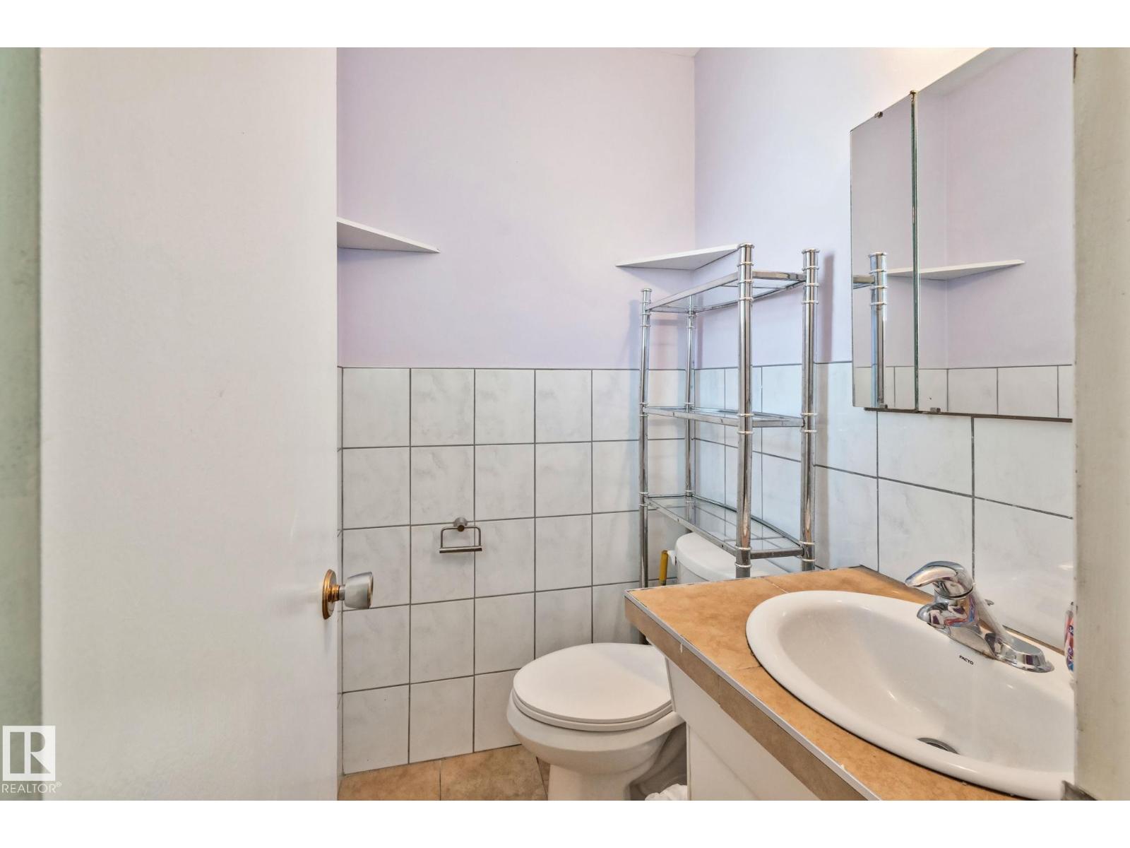14820 75A ST NW - 20