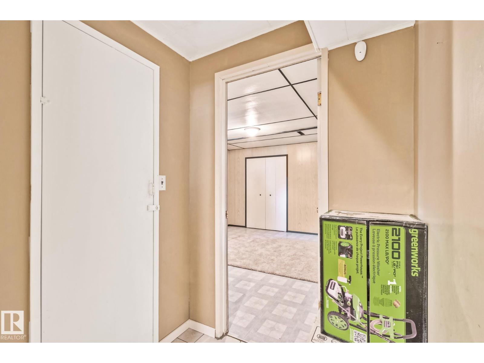 14820 75A ST NW - 23