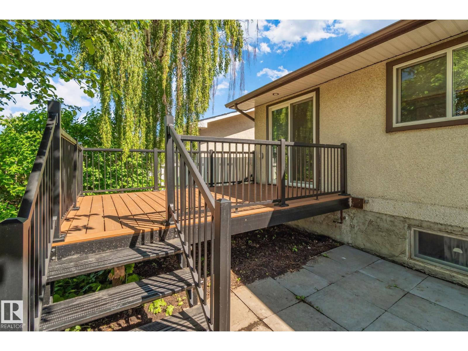 14820 75A ST NW - 34